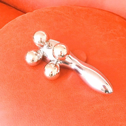 ReFa ReFa 4 CARATのクチコミ「購入してから3ヶ月。
会う人会う人、マスクを外すと「痩せた!?」と言われるんです。
絶対こ.....」(1枚目)