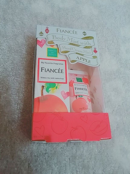 ボディミスト 恋りんごの香り/フィアンセ/香水(レディース)を使ったクチコミ(2枚目)