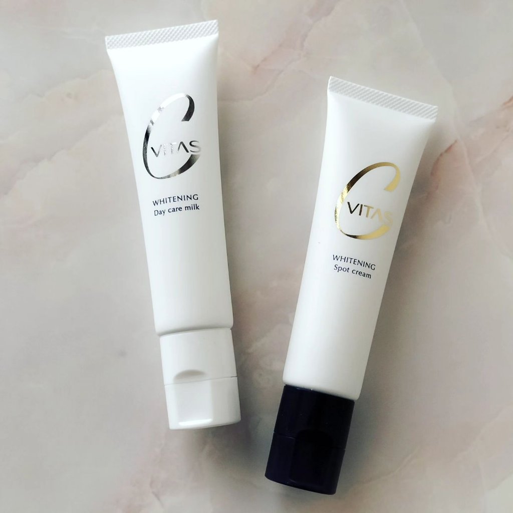 ホワイトニング デイケアミルク/CVITAS/乳液を使ったクチコミ（1枚目）