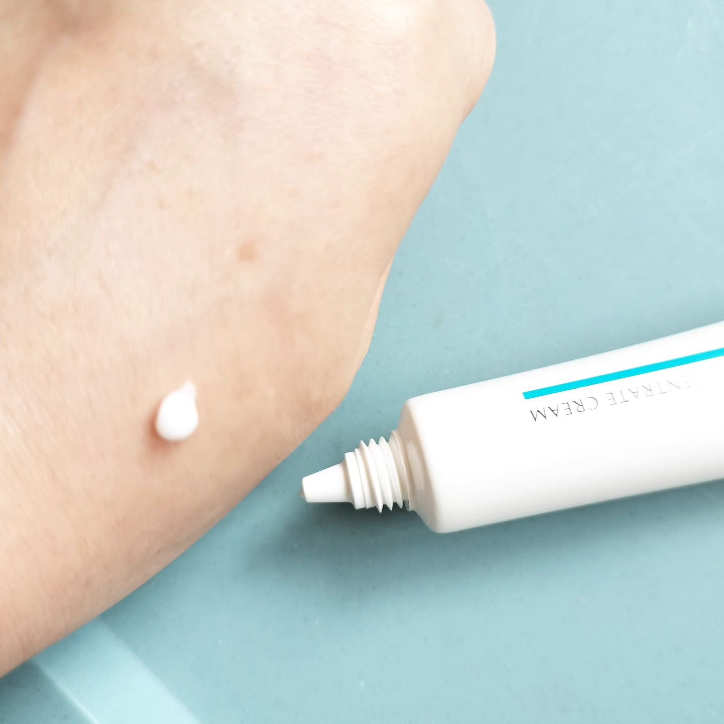 AZLAIN　化粧水　AZバランシングローション/AZELAIN/化粧水を使ったクチコミ（3枚目）