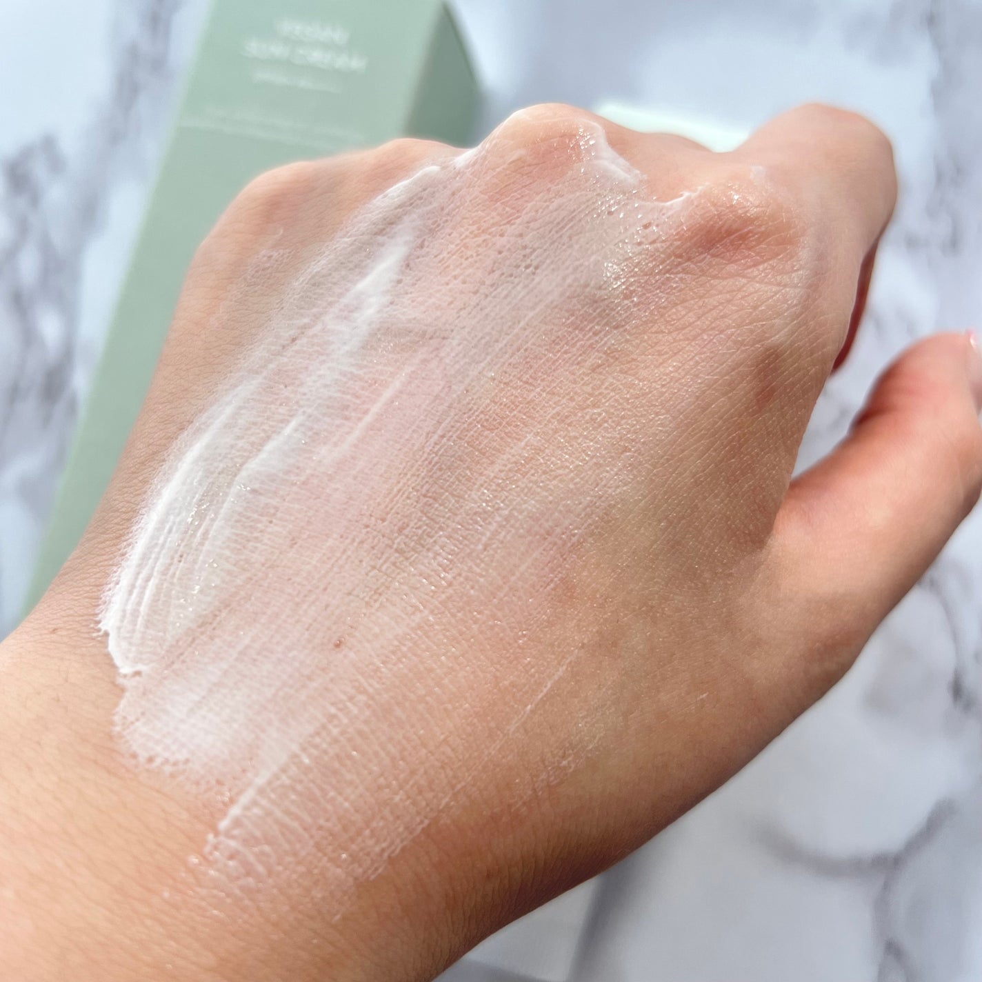 ヴィーガンサンクリーム/HYGGEE/日焼け止めクリームを使ったクチコミ(3枚目)