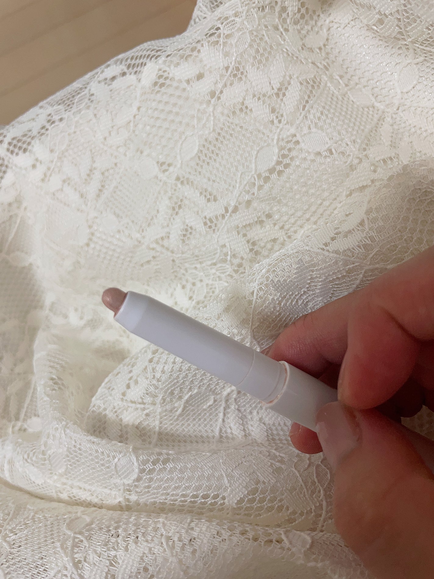 アイムスティックシャドウシマー/i’m meme/スティックアイシャドウを使ったクチコミ(2枚目)