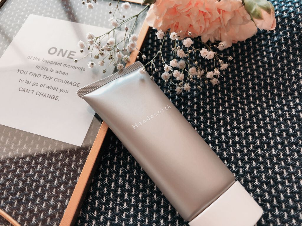 ハンデコルテ/キユートピア/ネック・デコルテケアを使ったクチコミ（1枚目）