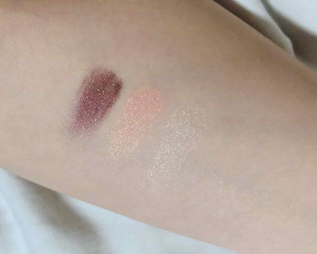 トーンアップアイシャドウ/CEZANNE/アイシャドウパレットを使ったクチコミ(2枚目)