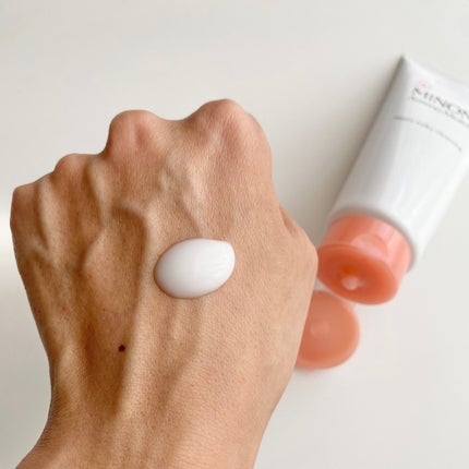 ミノン アミノモイスト モイストミルキィ クレンジング/ミノン/ミルククレンジングを使ったクチコミ(4枚目)