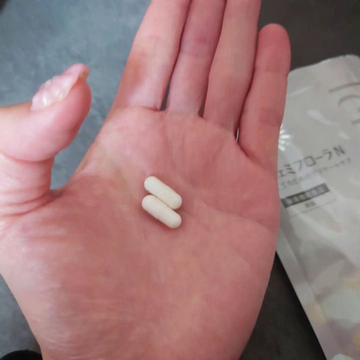 manganese on LIPS 「*フェミフローラ60粒/2,490円わかもと製薬からフェムケア..」(3枚目)