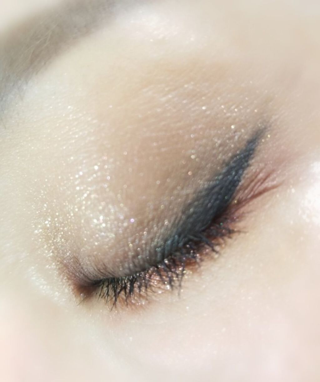 Palette Desi X Katy Friendcation/DOSE OF COLORS/アイシャドウパレットを使ったクチコミ(4枚目)