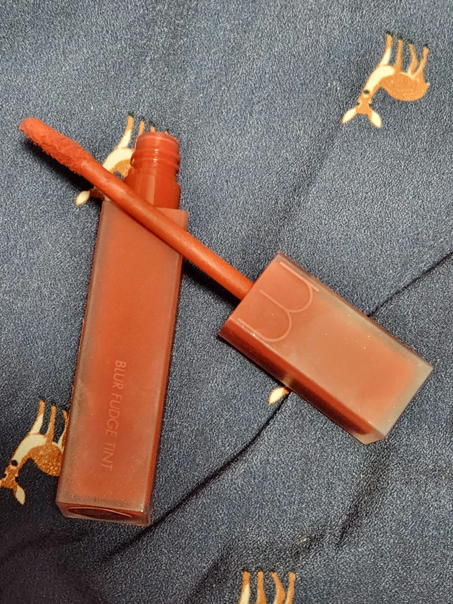 rom&nd ブラーファッジティント 03 ムスキー(MUSKY)/rom&nd/リップティントを使ったクチコミ（1枚目）