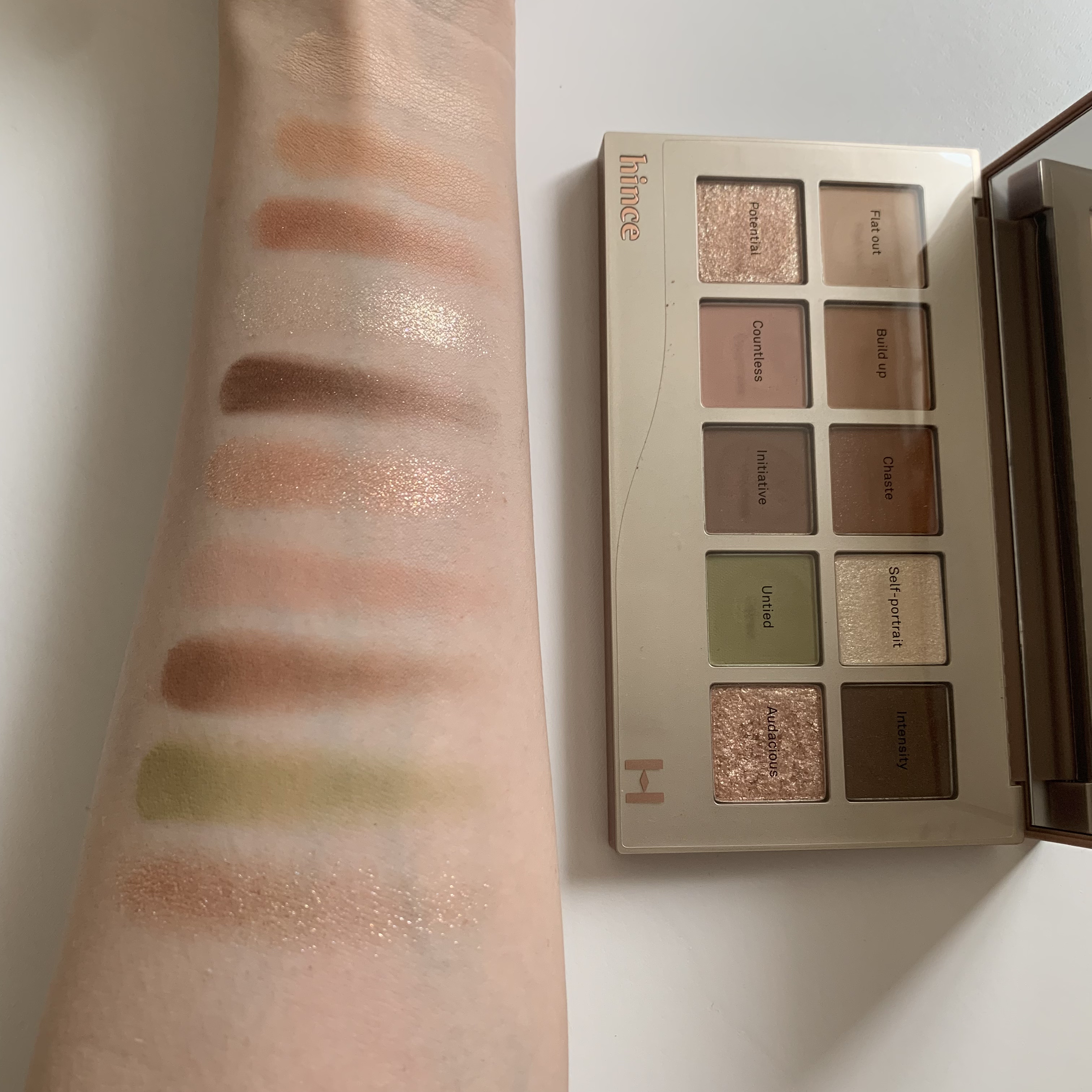 ニューデップスアイシャドウパレット/hince/アイシャドウパレットを使ったクチコミ（3枚目）