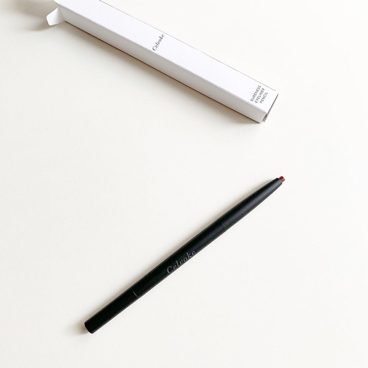セルヴォーク シュアネス アイライナーペンシル 02 レッドブラウン/Celvoke/ペンシルアイライナーを使ったクチコミ（1枚目）