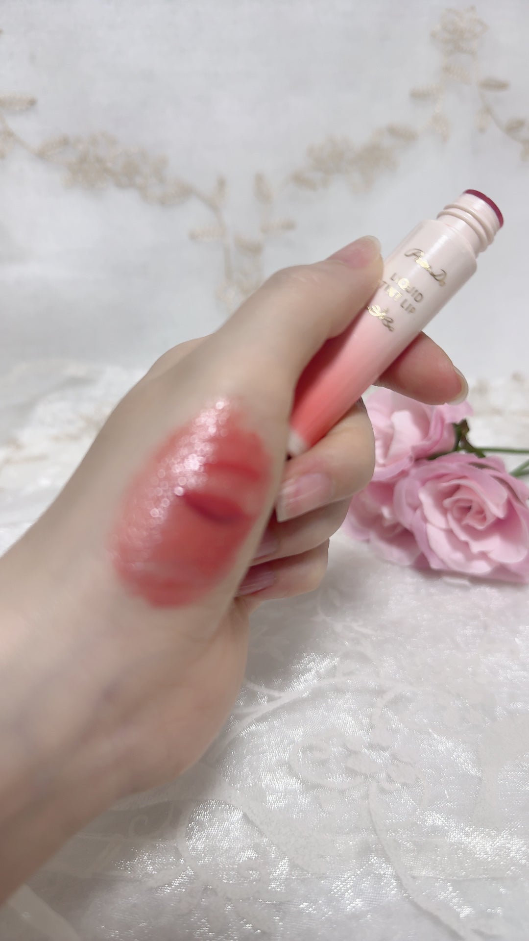 リキッドティントリップ/パラドゥ/リップティントを使ったクチコミ(2枚目)