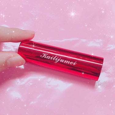 kailijumei 
フラワーリップスティックのFLAME RED💄✨

LIPSのレビューとかで見ててめっちゃ欲しかったやつです！💓
とにかくめっちゃ可愛い！
中にお花が入ってるからめっちゃ女子力！