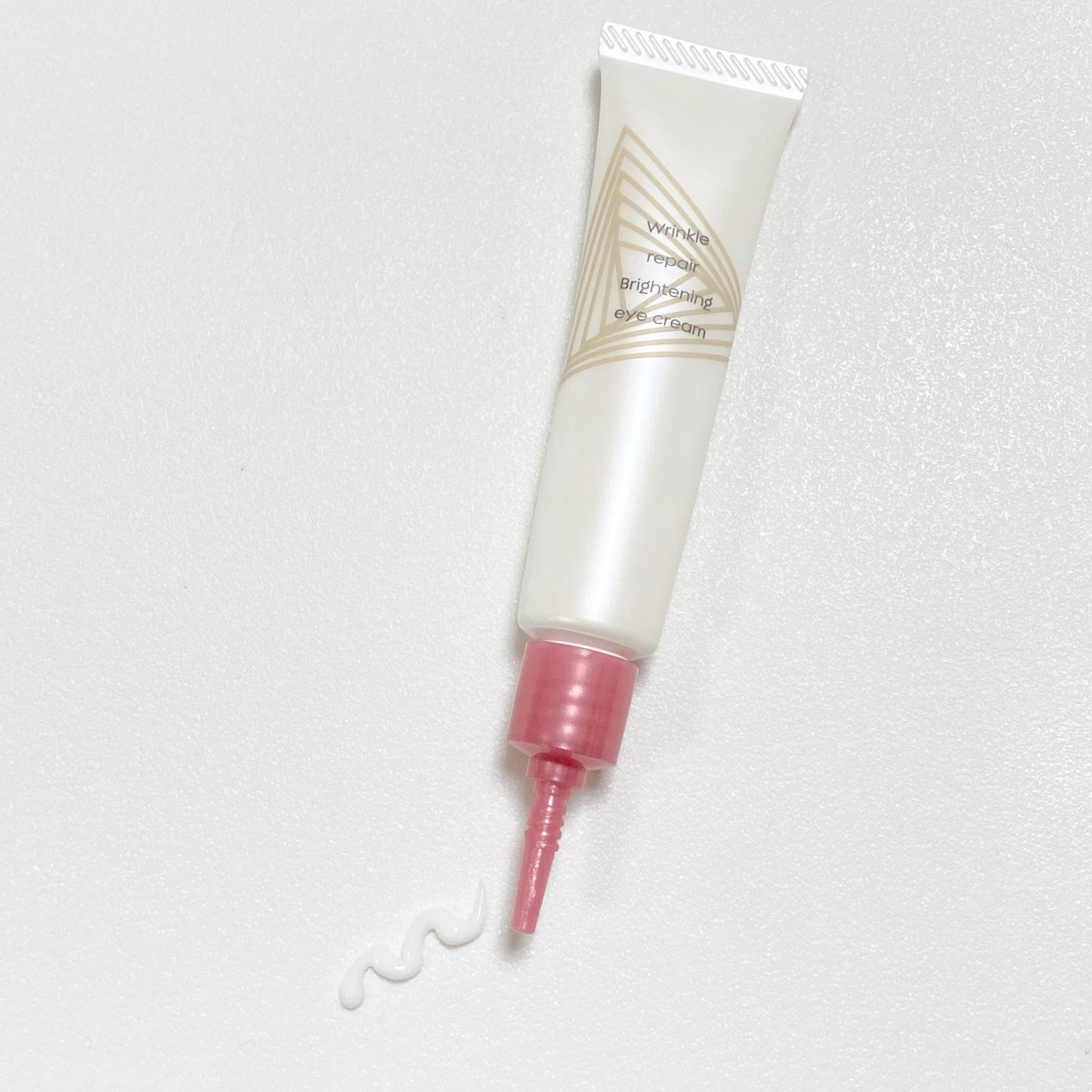 リンクルリペアブライトニングアイクリーム/Lov me Touch/アイケア・アイクリームを使ったクチコミ(2枚目)