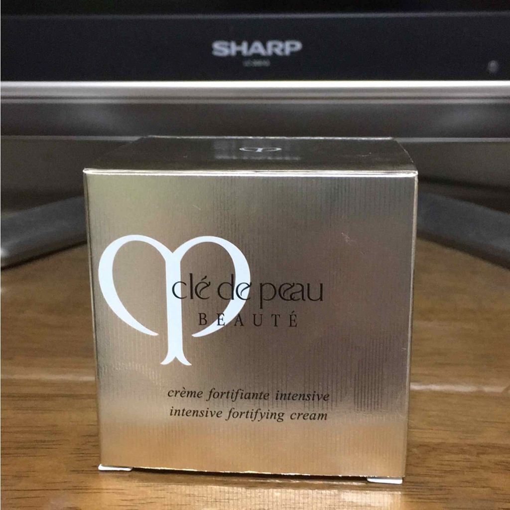 クレームアンタンシヴ/クレ・ド・ポー ボーテ/乳液を使ったクチコミ(1枚目)