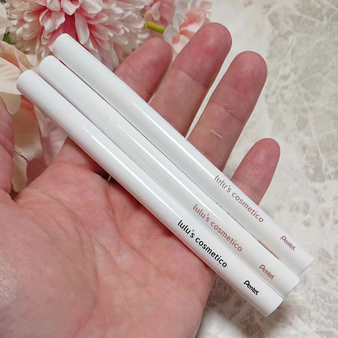 リキッドアイライナー/ルルズコスメティコ/リキッドアイライナーを使ったクチコミ（3枚目）