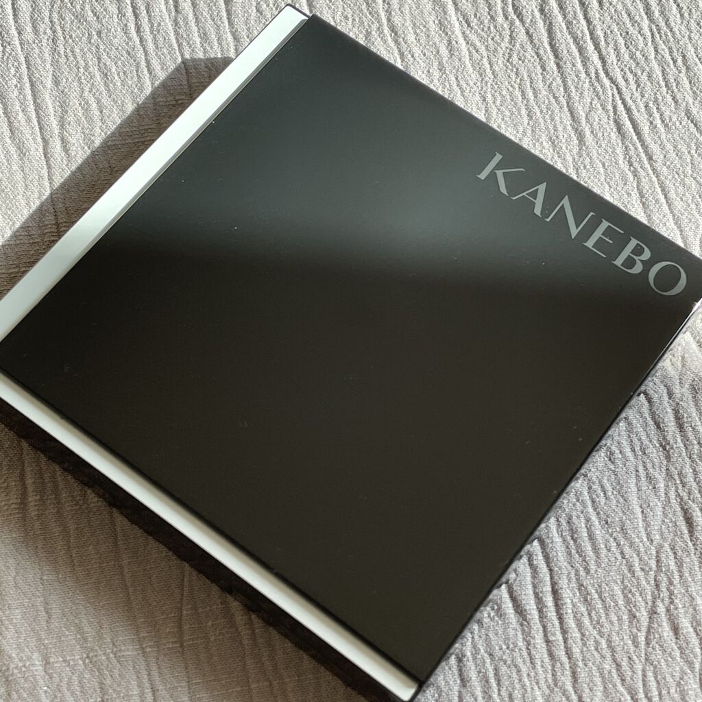 レイヤードカラーズアイシャドウ/KANEBO/アイシャドウパレットを使ったクチコミ（2枚目）