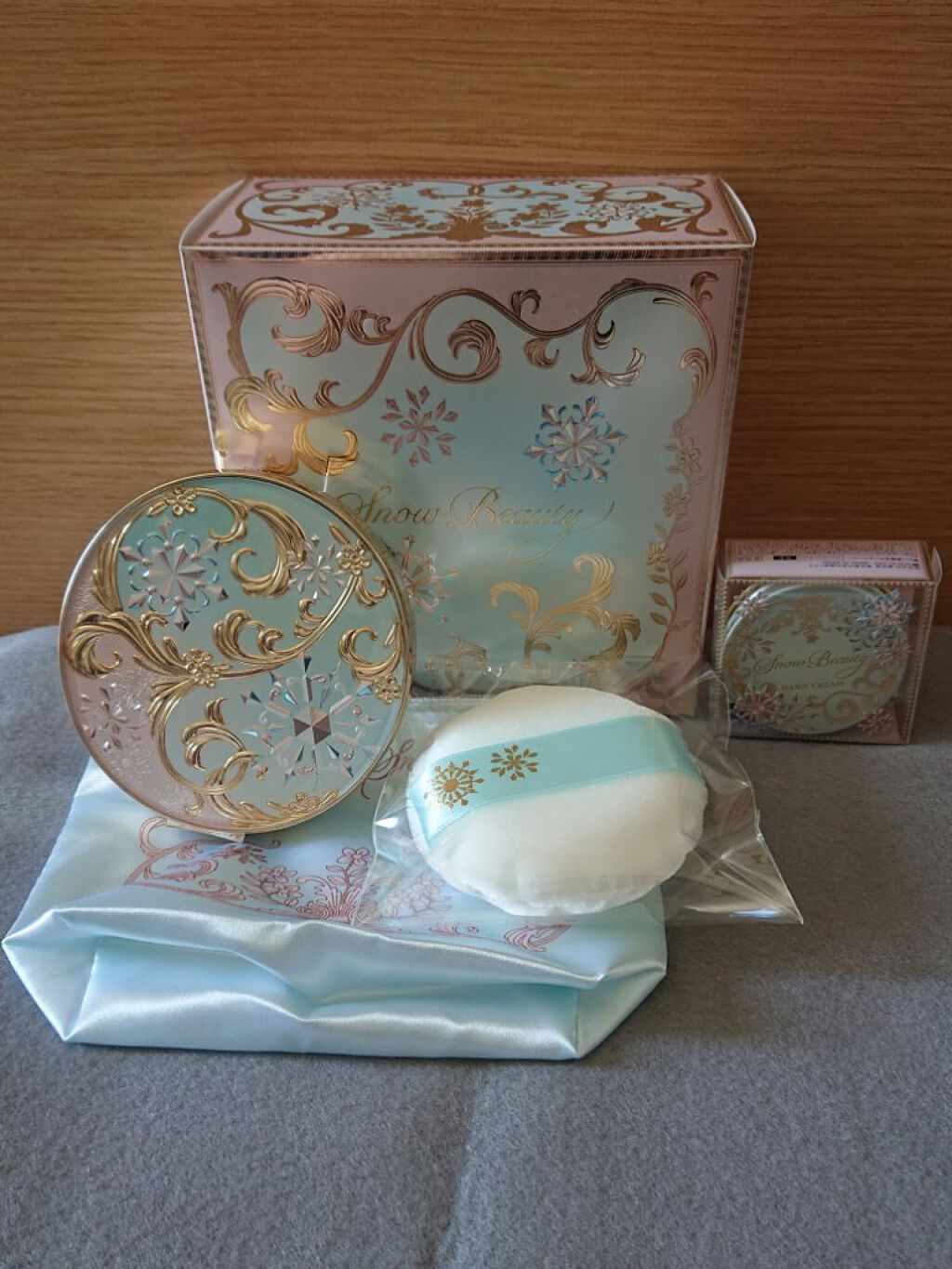 ホワイトニング ハンドクリーム/スノービューティー/ハンドクリームを使ったクチコミ（3枚目）