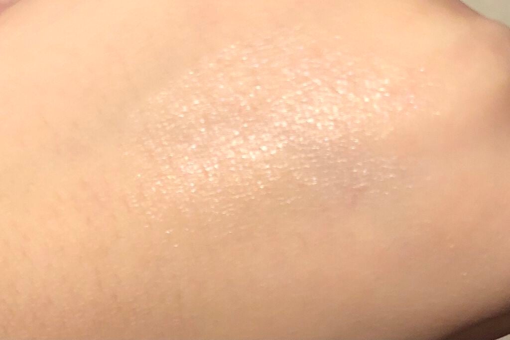 パールグロウハイライト/CEZANNE/パウダーハイライトを使ったクチコミ(4枚目)