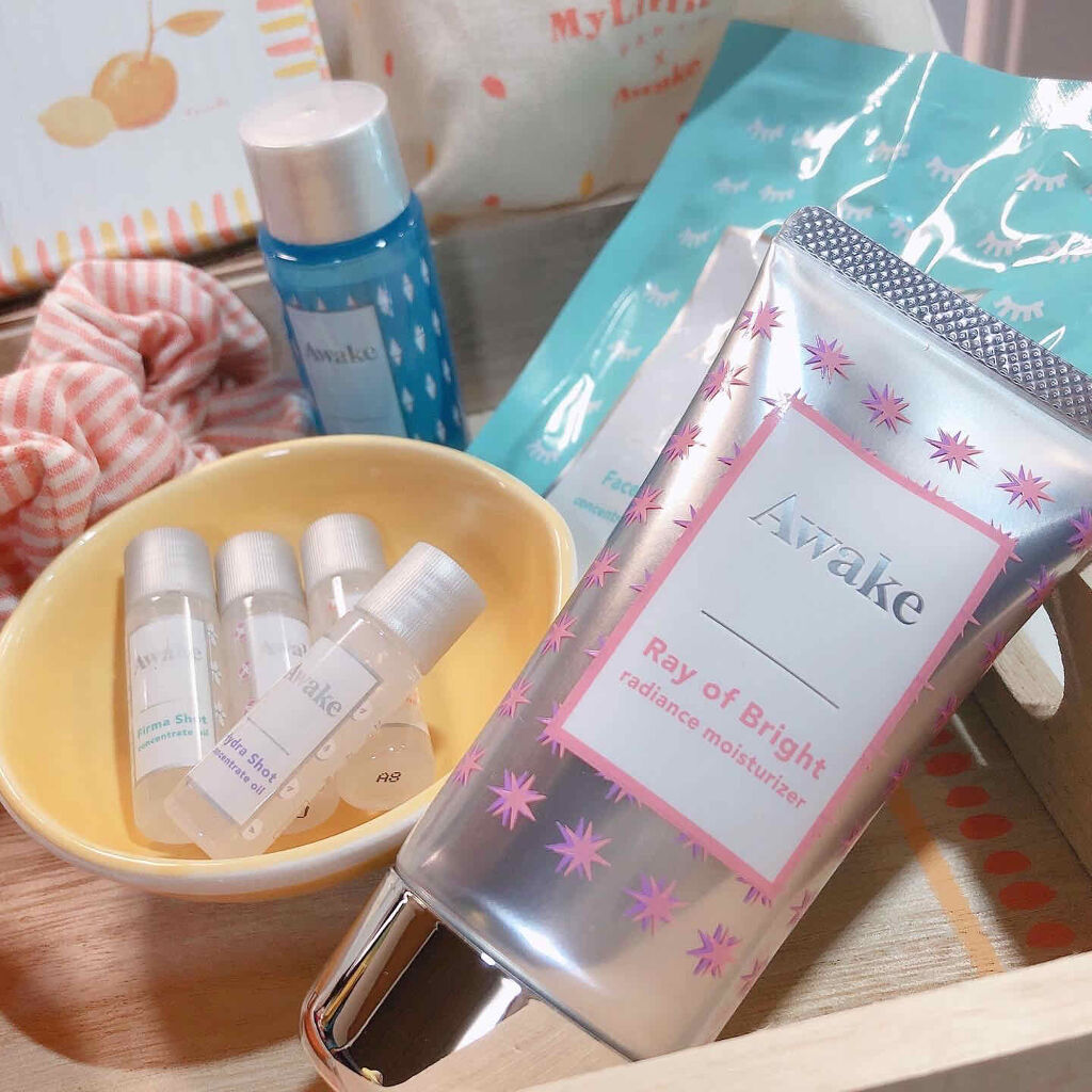 レイオブブライト ラディアンス モイスチュアライザー/Awake/化粧下地を使ったクチコミ（2枚目）