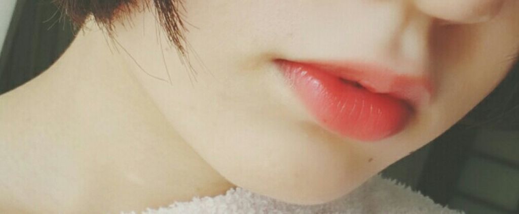 ジューシーラスティングティント/rom&nd/リップティントを使ったクチコミ（3枚目）