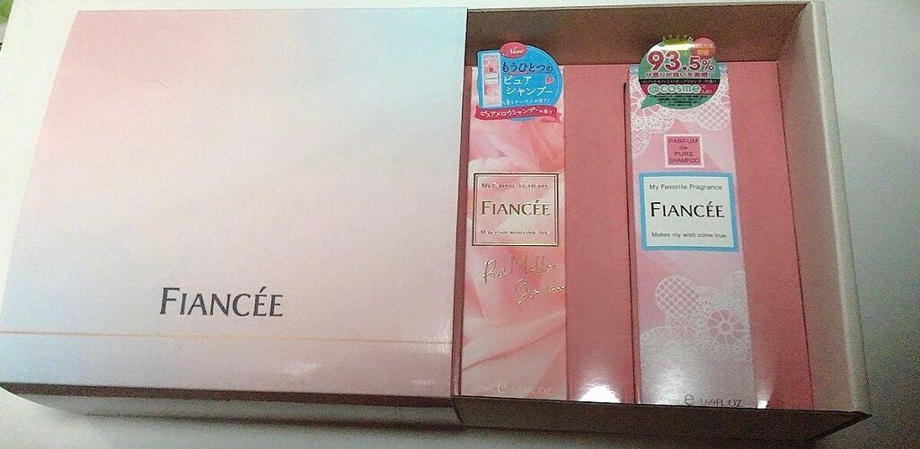 ボディミスト ピュアシャンプーの香り【パッケージリニューアル】/フィアンセ/香水(レディース)を使ったクチコミ(2枚目)