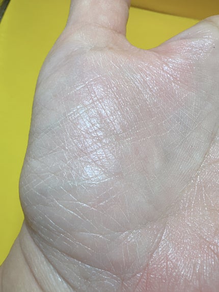 乾燥さん 保湿力スキンケア下地 カバータイプ/乾燥さん/化粧下地を使ったクチコミ(6枚目)