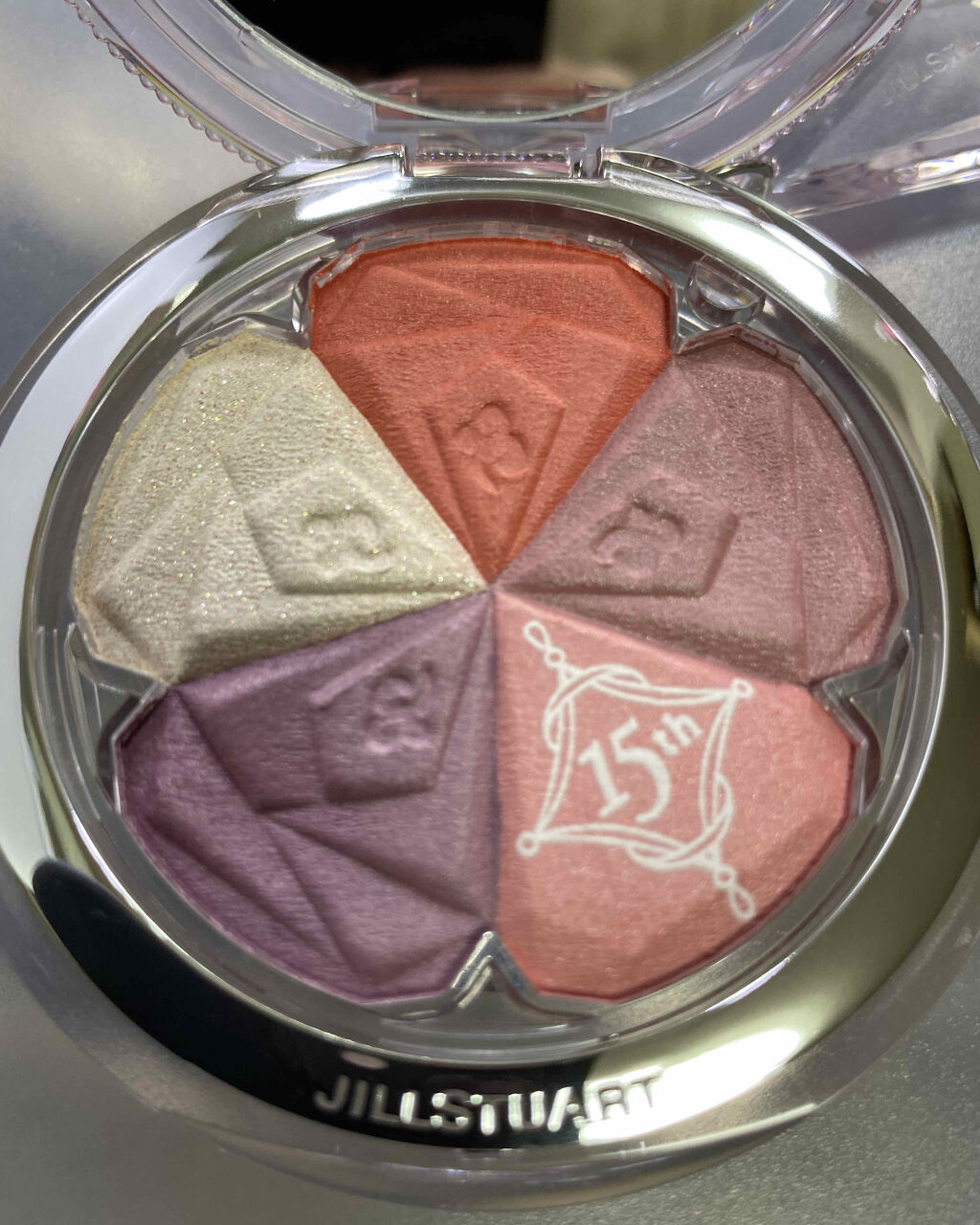 ジルスチュアート ブルーム ミックスブラッシュ コンパクト/JILL STUART/パウダーチークを使ったクチコミ（1枚目）