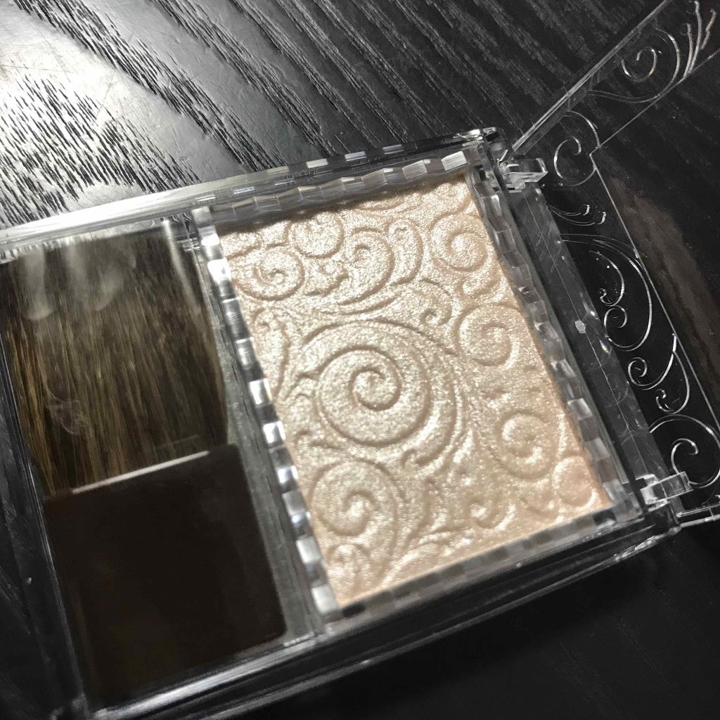 パールグロウハイライト/CEZANNE/パウダーハイライトを使ったクチコミ（1枚目）