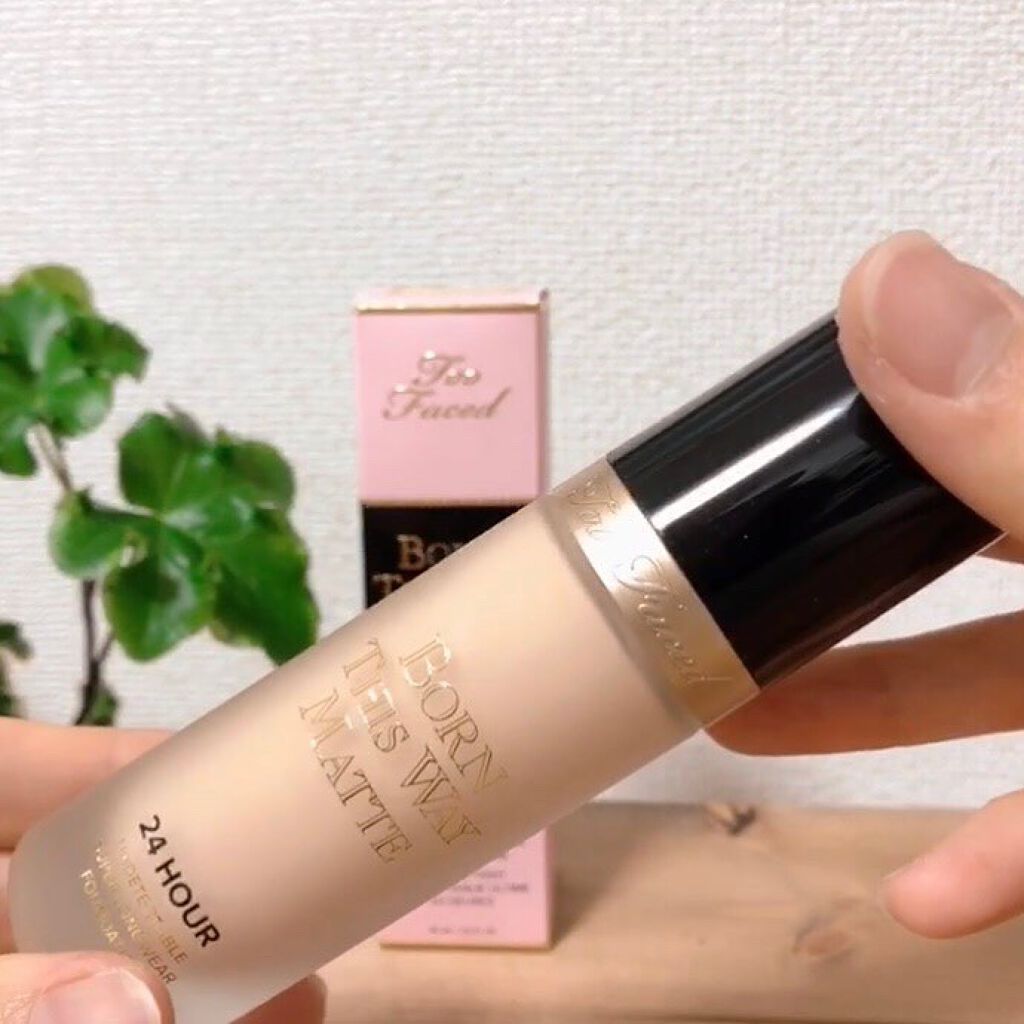 ボーン ディス ウェイ アンディテクタブル 24H マット ファンデーション/Too Faced/リキッドファンデーションを使ったクチコミ(4枚目)