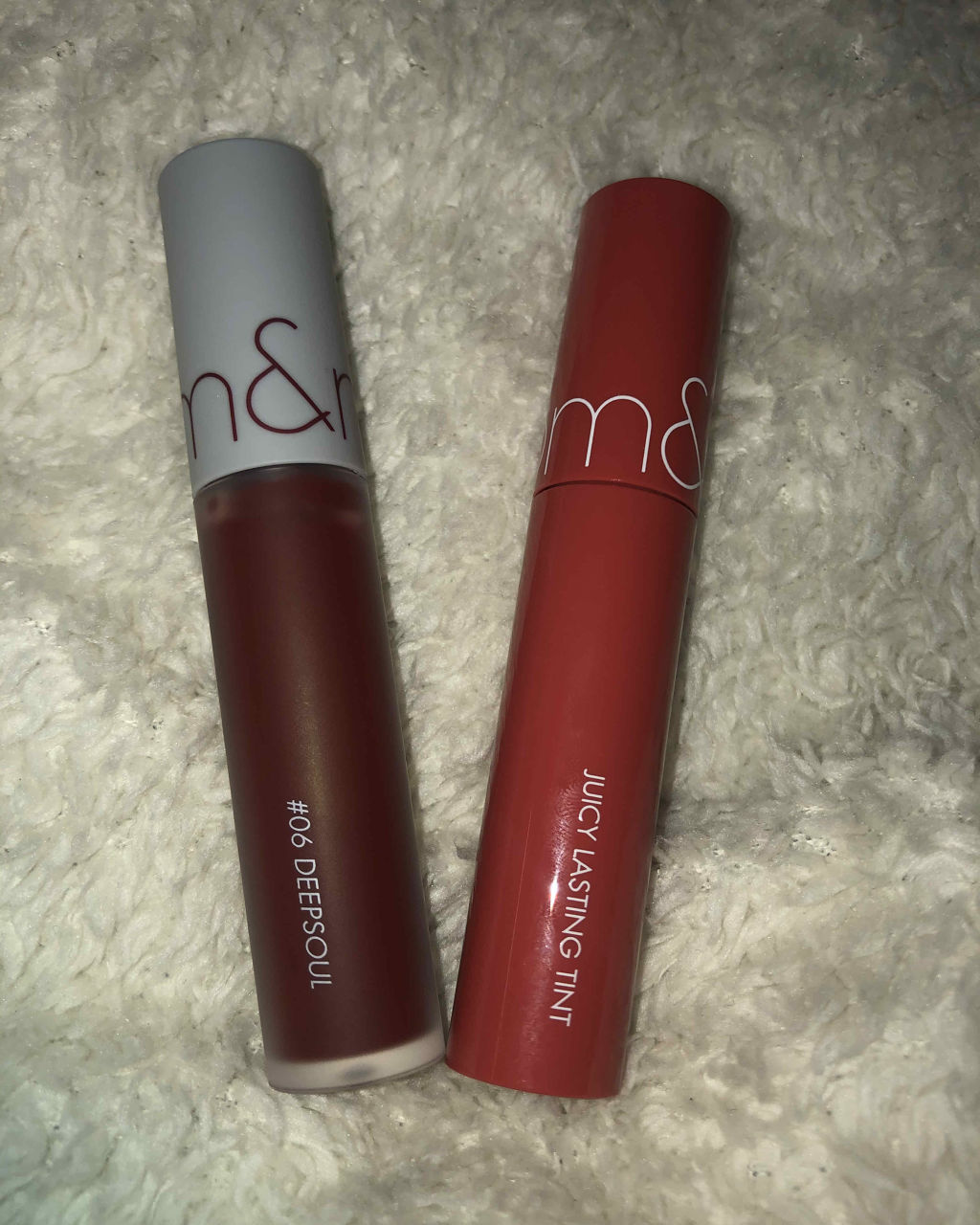 ジューシーラスティングティント/rom&nd/リップティントを使ったクチコミ（2枚目）