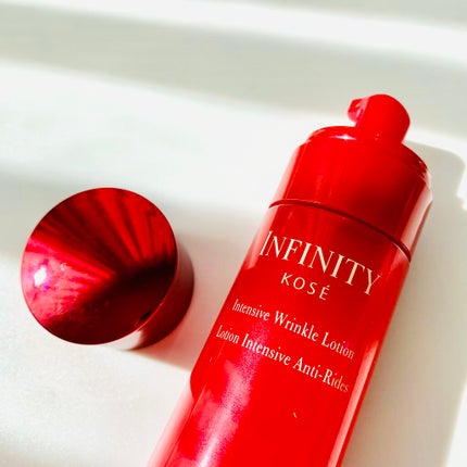 インフィニティ インテンシブ リンクル ローションのクチコミ「朝メインで使ってる化粧水です。
乳白色のさらっとみずみずしい化粧水。
シワ改善できる化粧水で.....」(2枚目)