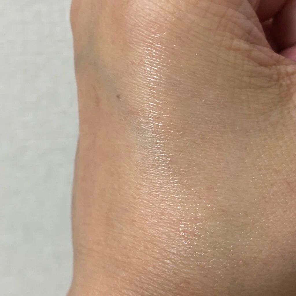 ボーム エサンシエル/CHANEL/スティックハイライトを使ったクチコミ(2枚目)