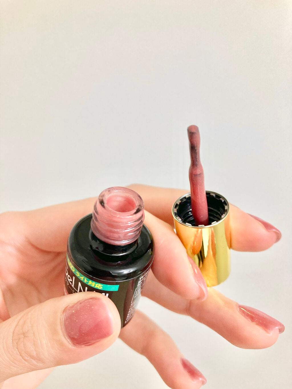 ジェルネイル(ライト対応)/セリア/ジェルネイルを使ったクチコミ(4枚目)