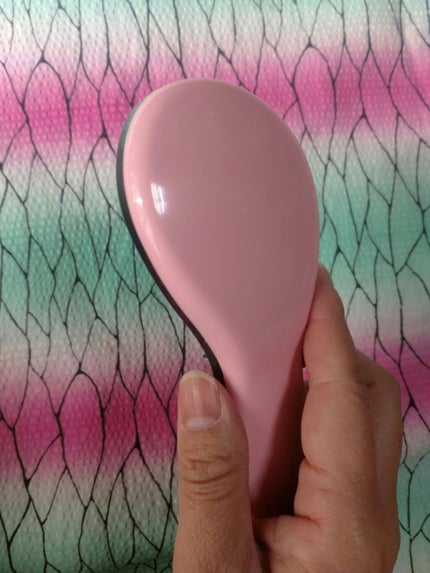 立体ヘアブラシ/DAISO/ヘアブラシを使ったクチコミ(6枚目)