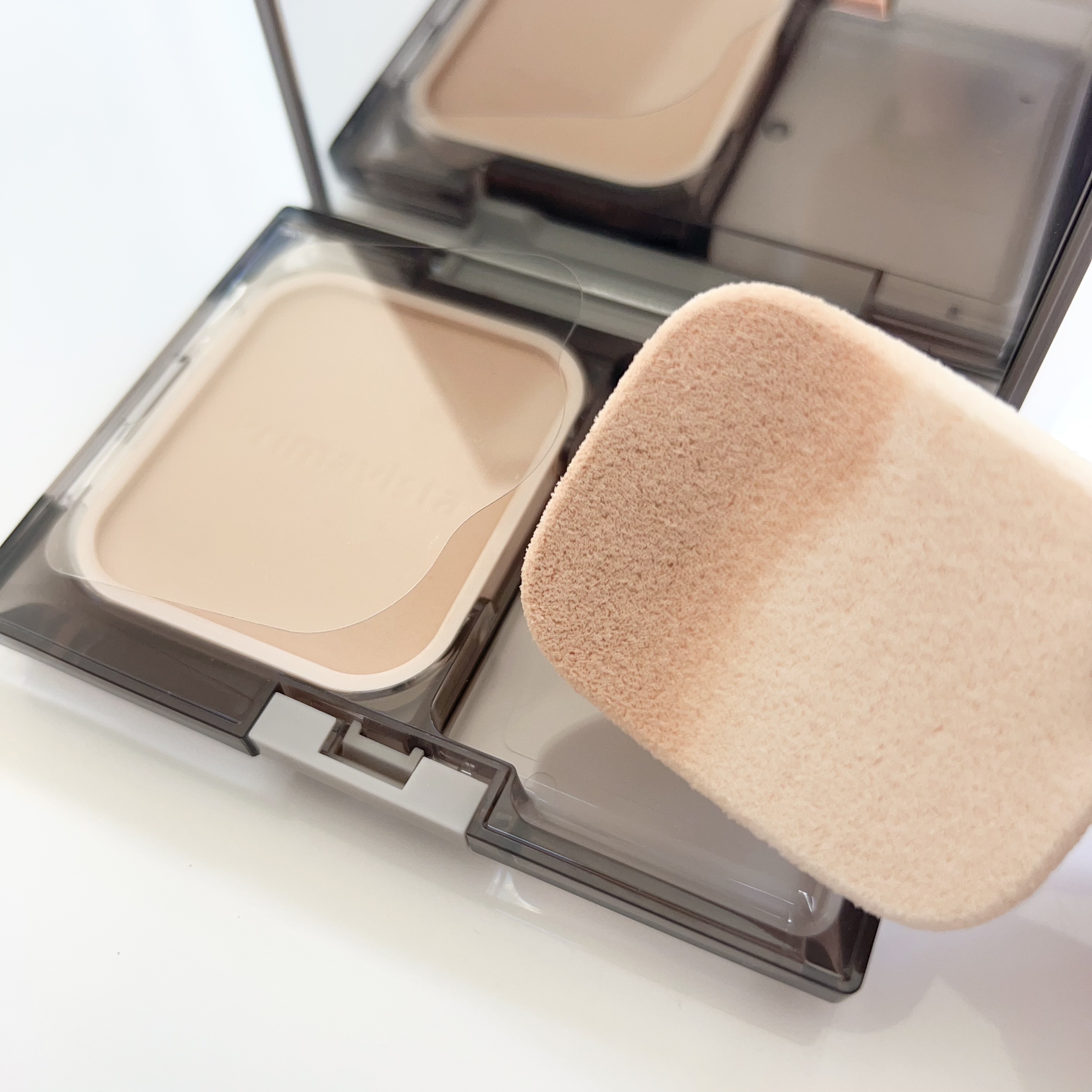 プリマヴィスタ ブライトチャージ パウダー スターターセット オークル03/プリマヴィスタ/パウダーファンデーションを使ったクチコミ（3枚目）