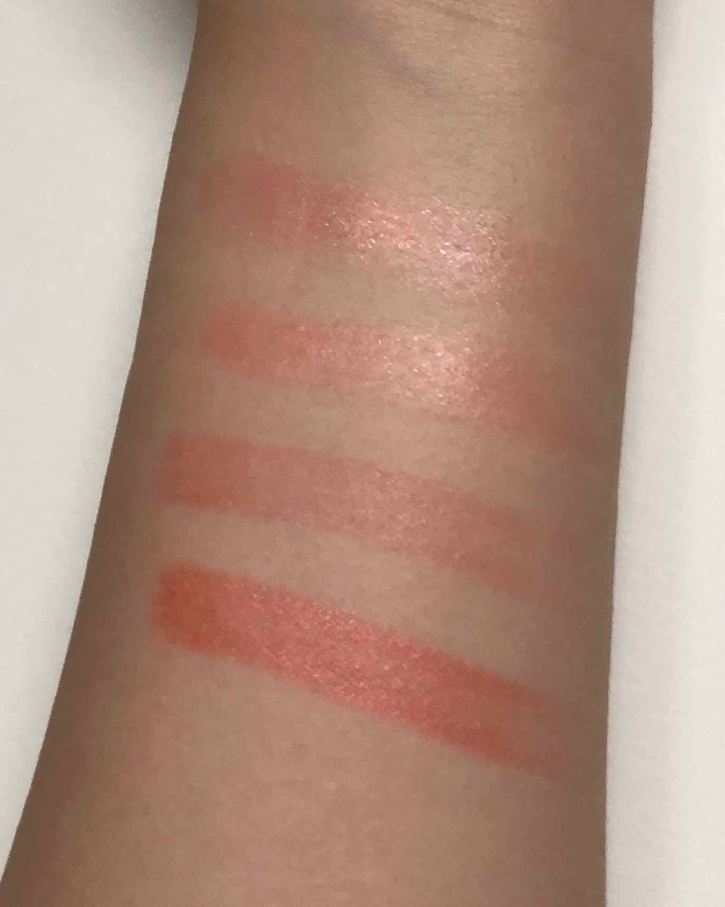 モイストピュアカラーリップ/ニベア/リップクリームを使ったクチコミ（2枚目）