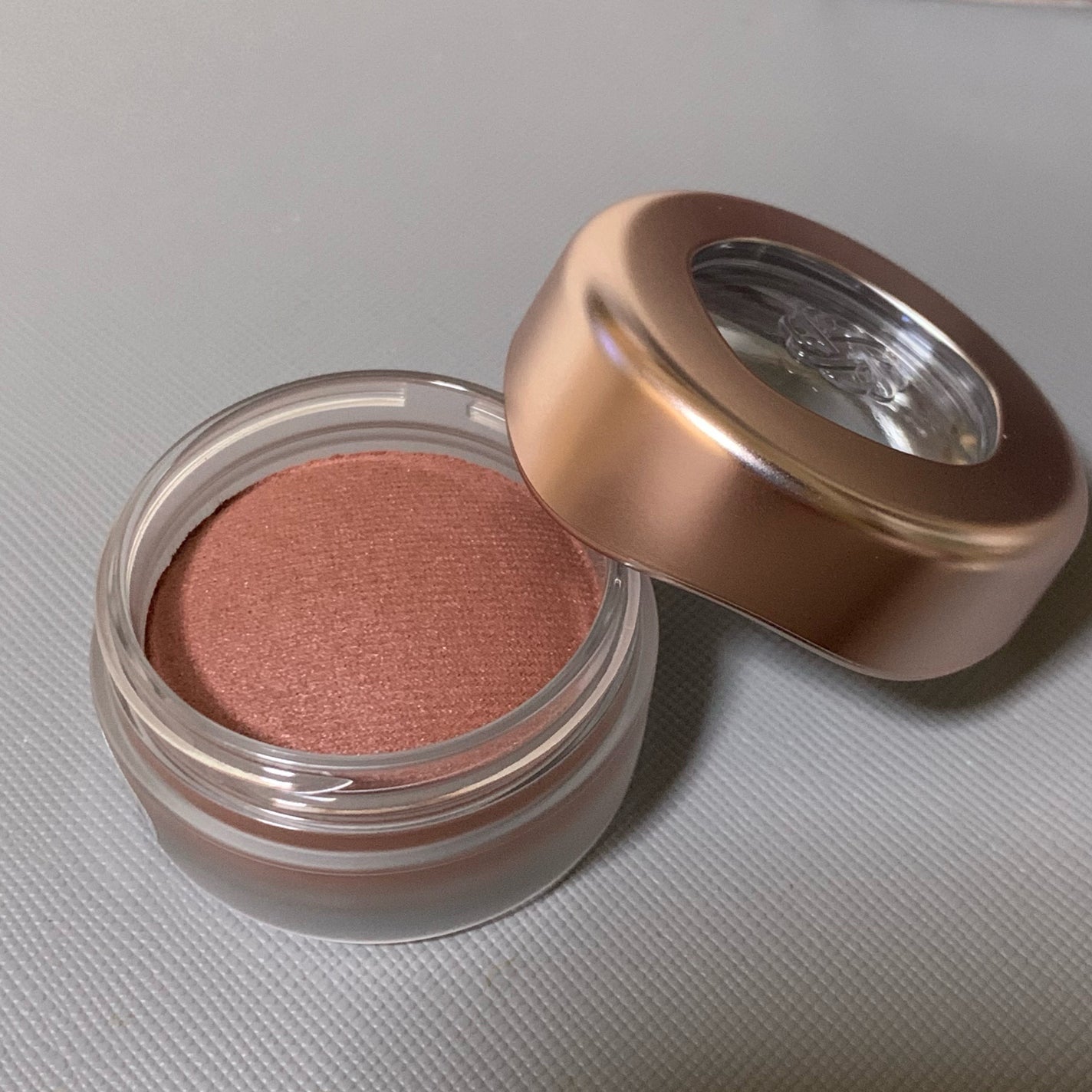 アイグロウジェム スキンシャドウ/DECORTÉ/ジェル・クリームアイシャドウを使ったクチコミ(2枚目)