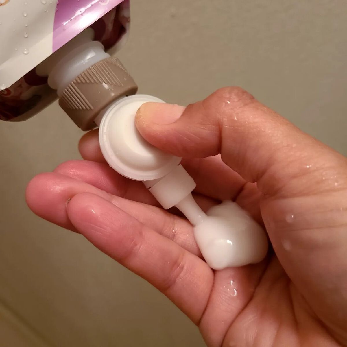 ザ ボディ ぬれた肌に使うボディ乳液 エアリーブーケの香り/ビオレu/ボディミルクを使ったクチコミ（2枚目）