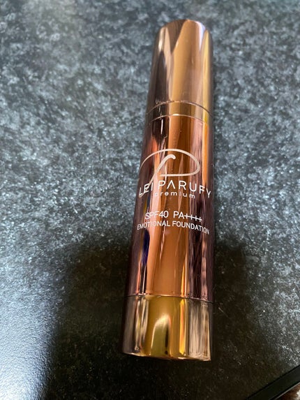 プレミアムエモーショナルファンデーション/LEI PARUFY/リキッドファンデーションを使ったクチコミ(1枚目)