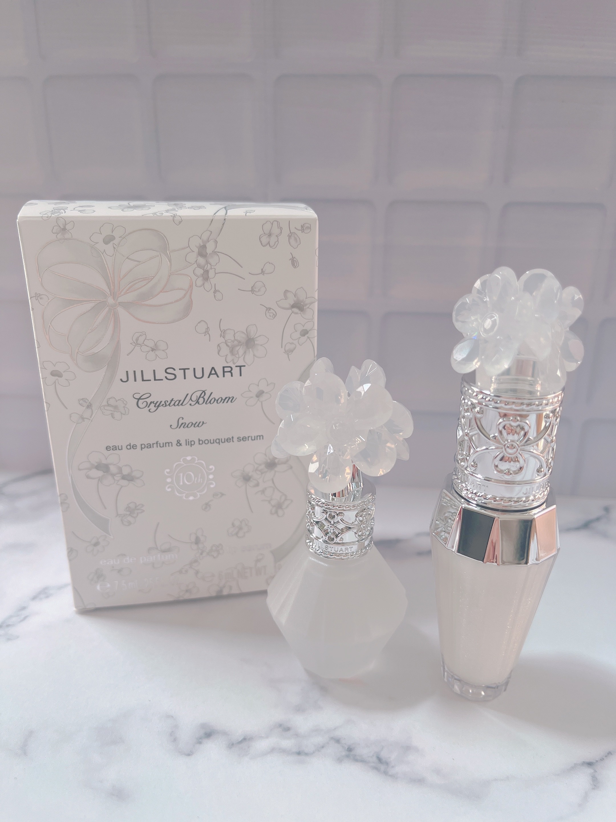 ジルスチュアート クリスタルブルーム スノー  オードパルファン & リップブーケ セラム/JILL STUART/その他キットセットを使ったクチコミ（3枚目）