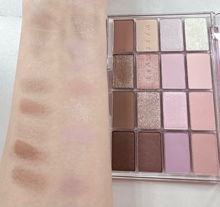 ソフトブラーリングアイパレット/wakemake/アイシャドウパレットを使ったクチコミ(2枚目)