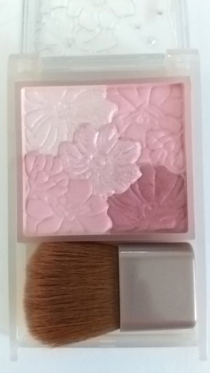 グロウフルールチークス(ブレンドタイプ)/キャンメイク/パウダーチークを使ったクチコミ(2枚目)