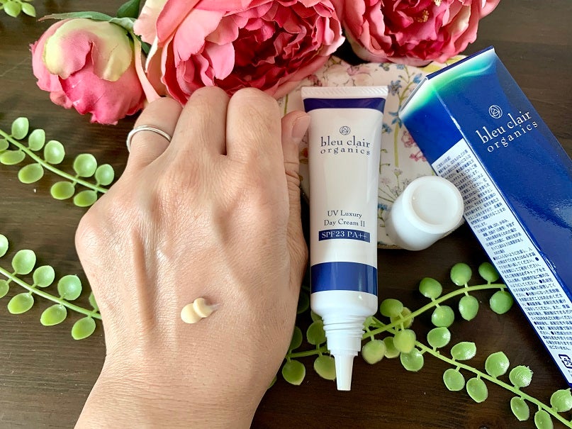 UV ラグジュアリー デイクリームII/ブルークレール/化粧下地を使ったクチコミ(2枚目)