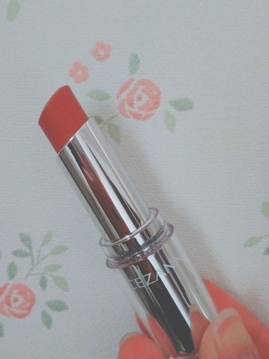 ラスティンググロスリップ/CEZANNE/口紅を使ったクチコミ(2枚目)