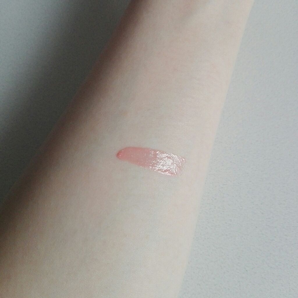 クレ・ド・ポー ボーテ ブリアンアレーブルエクラ/クレ・ド・ポー ボーテ/リップグロスを使ったクチコミ（3枚目）