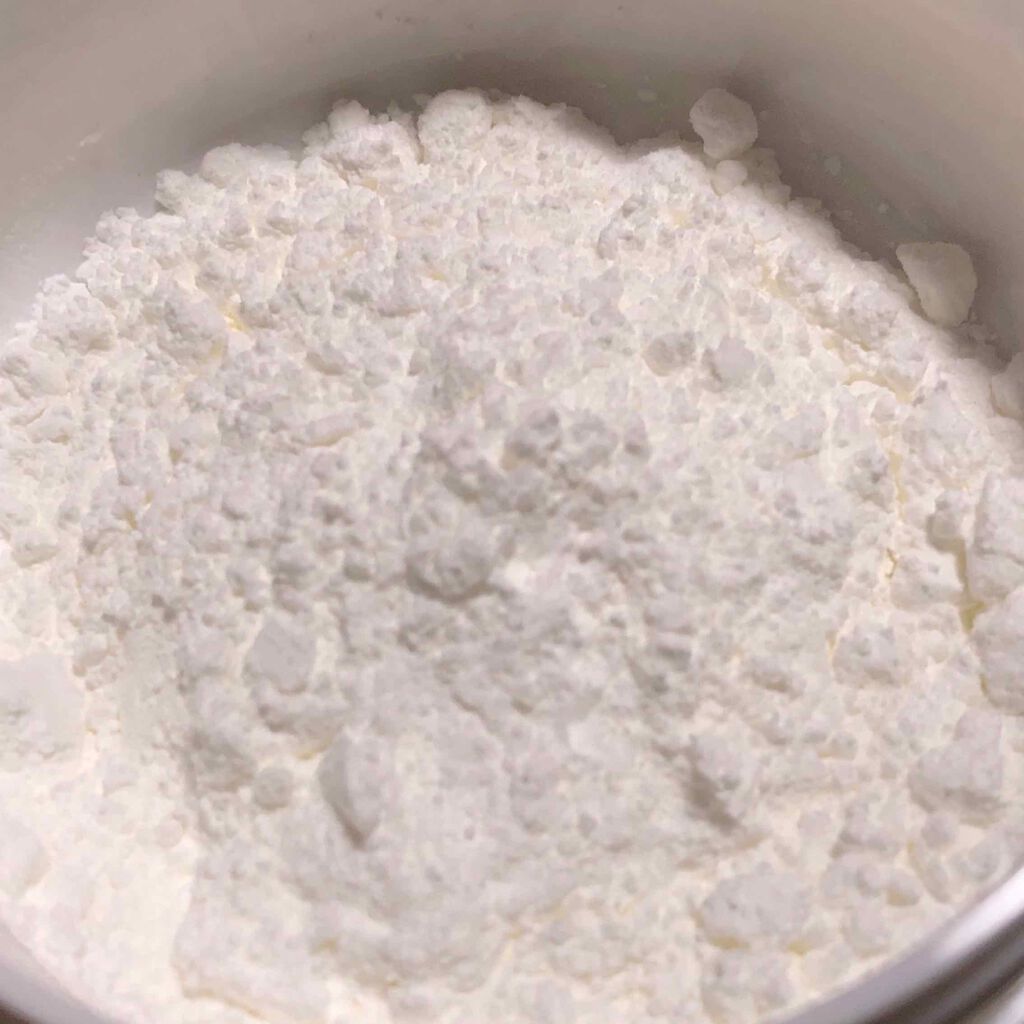 薬用さらさらデオドラントパウダー/デオナチュレ/デオドラント・制汗剤を使ったクチコミ（3枚目）