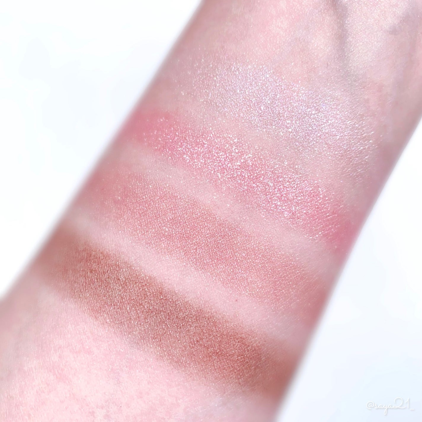 インザミラーアイパレット/Ririmew/アイシャドウパレットを使ったクチコミ(3枚目)