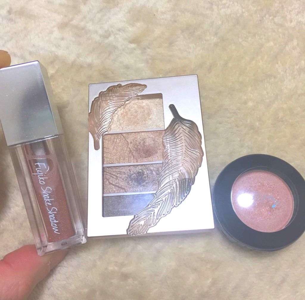 エンジェル ハート アイカラーズ 19 モーヴピンク(★３D・ホログラム・ラメ）/エンジェルハート/単色アイシャドウを使ったクチコミ（1枚目）