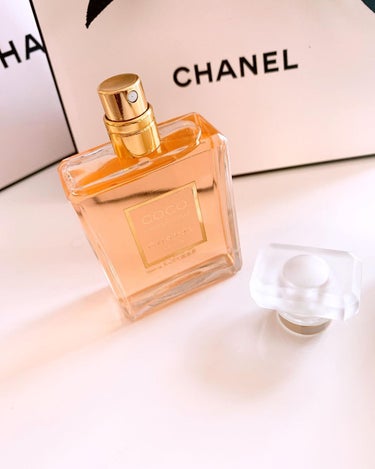 ココ マドモアゼル オードゥ パルファム(ヴァポリザター) 50ml/CHANEL/香水(レディース)を使ったクチコミ（3枚目）