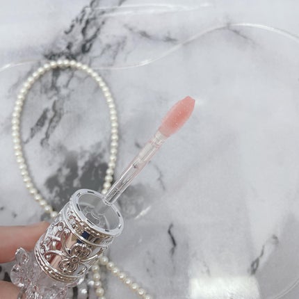 ジルスチュアート クリスタルブルーム リップブーケ セラム/JILL STUART/リッププランパーを使ったクチコミ(4枚目)